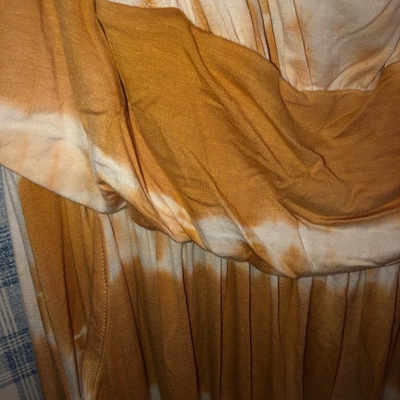 Plus Size Strapless Tie Dye yellow Maxi Dress - Picture 6 of 8